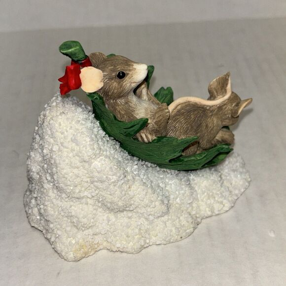 Charming Tails Silvestri Mice Sledding on a Leaf Figurine Dean Griff Rare Item - Picture 4 of 12